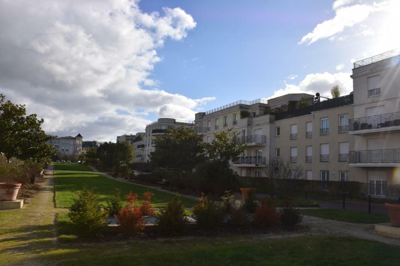 Appartement Avec Rez De Jardin A Disneyland Montevrain Exterior photo