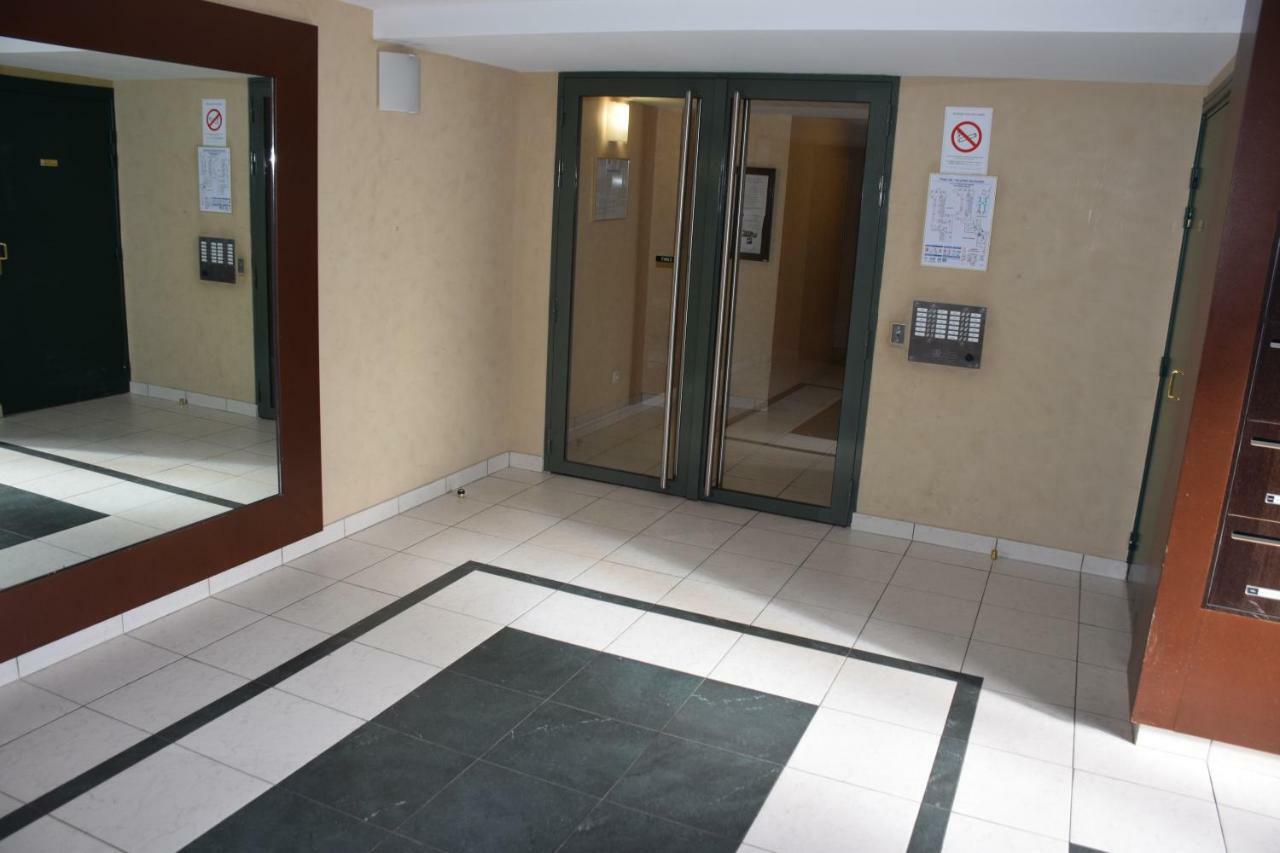 Appartement Avec Rez De Jardin A Disneyland Montevrain Exterior photo